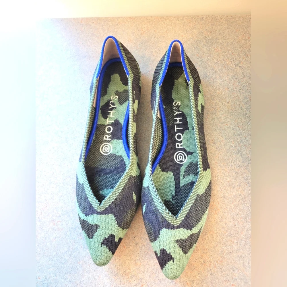 ROTHY'S Camo Green Pointed Slip-on Shoes Flats - Picture 2 of 6